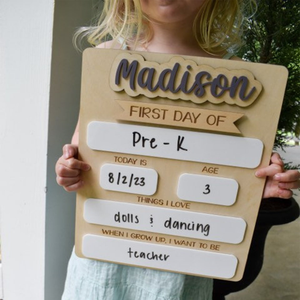 Custom Name Back To School Sign For First Day of School - Gana16001