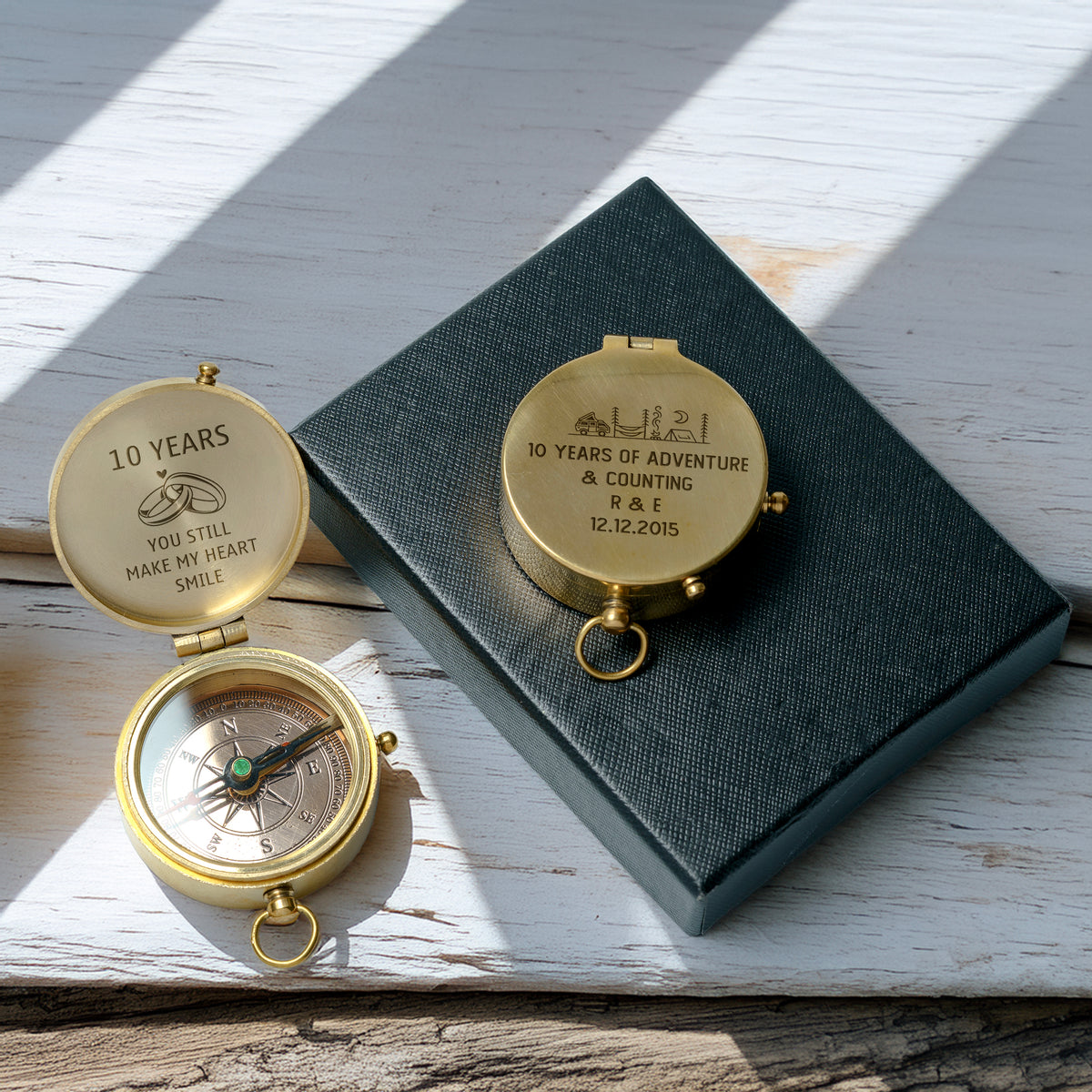 Personalized Engraved Bronze Compass - Handmade 10 years Anniversary Gift for Couples | Custom Name, Date - Gpb26258