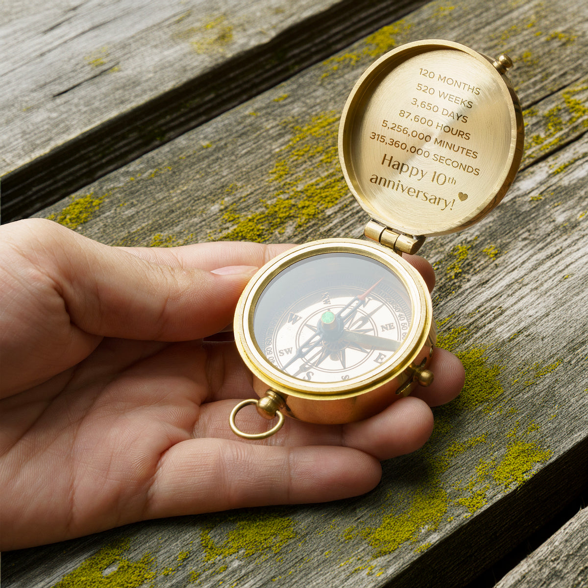 Personalized Engraved Bronze Compass - Handmade 10 years Anniversary Gift for Couples | Custom Name, Date - Gpb26248