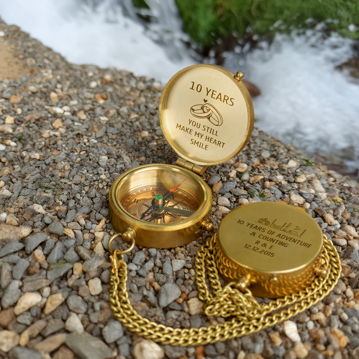 Personalized Engraved Bronze Compass - Handmade 10 years Anniversary Gift for Couples | Custom Name, Date - Gpb26258