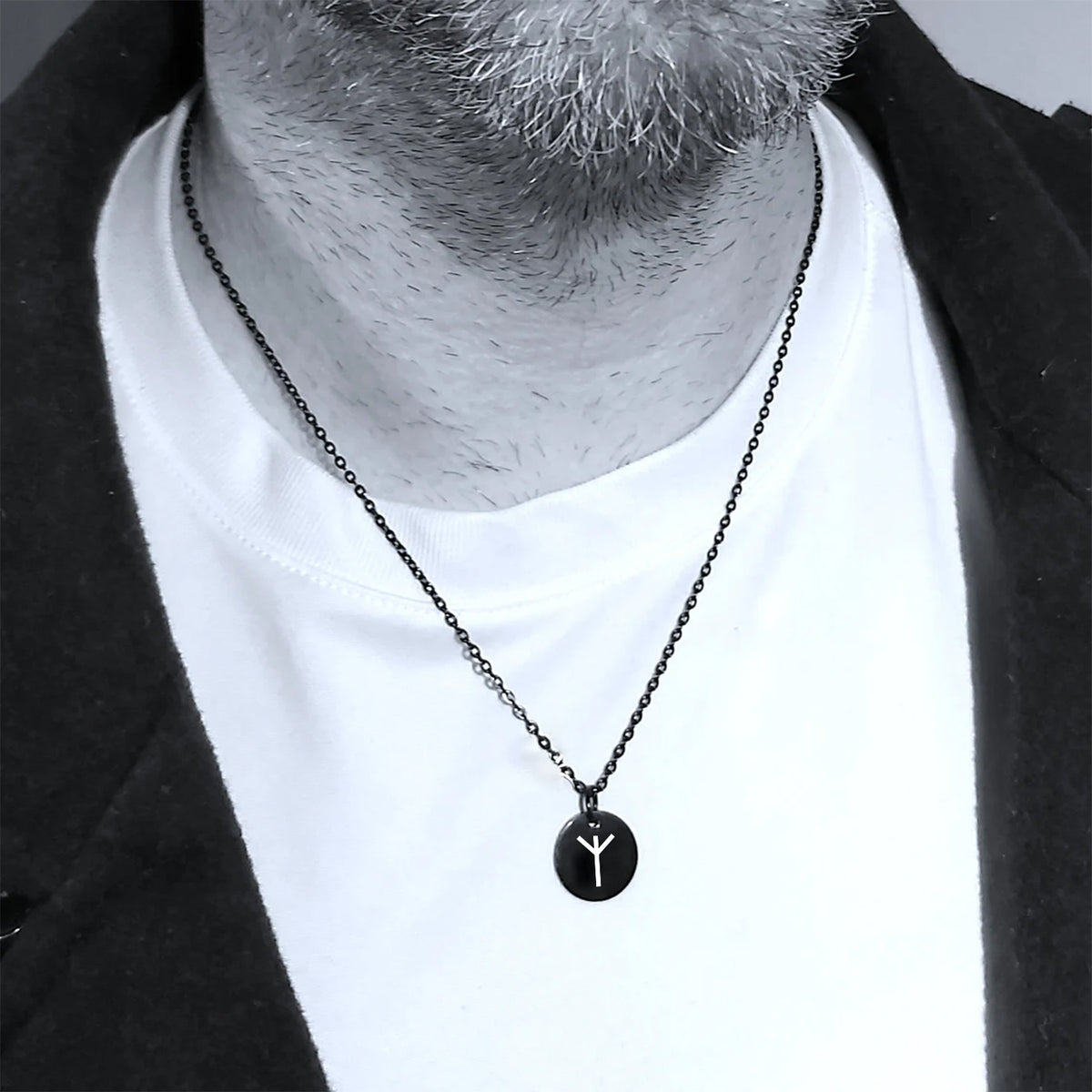 Protection Rune Necklace - Gawi00000