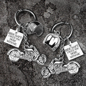 Classic Bike Keychain - To My Father-In-Law - Ride Safe I Heed You Here With Me - Gkt18007