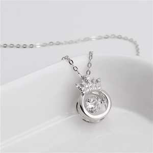 Crown Necklace - Family - To My Daughter - I'm So Proud Of The Young Woman You've Become - Gnzq17014
