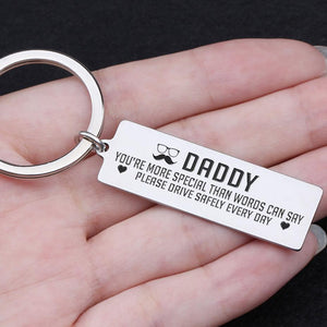 Gkc18009 - Daddy Please Drive Safely Every Day Keychain