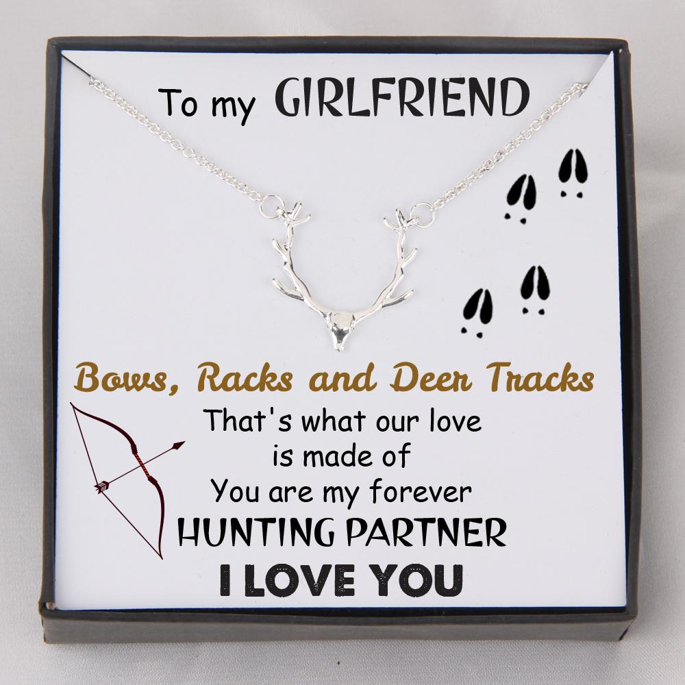 Hunter Necklace - Bow Hunting - To My Girlfriend - My Forever Hunting Partner - Gnt13011