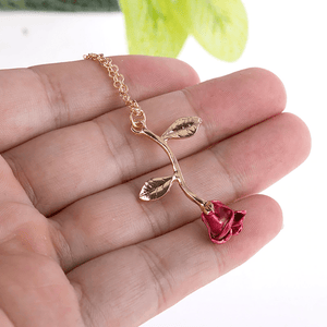 Red Rose Necklace - Family - To My Mom - I Remember Loving You - Gnzn19002